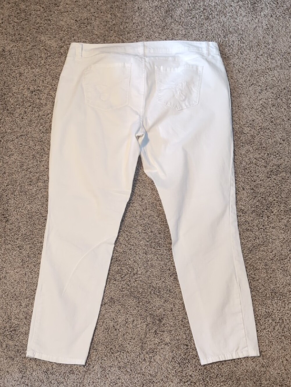 Simply Emma Women's White Plus Size Denim Jeans Size 20 W - Picture 11 of 15
